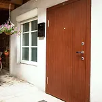 Cozy Apt In The Heart Of Old Town